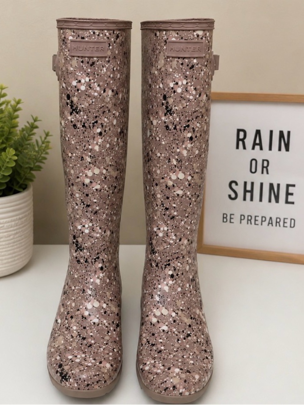 Hunter Original Tall Speckled Rain Boots – Women’s Size 9 – Like New